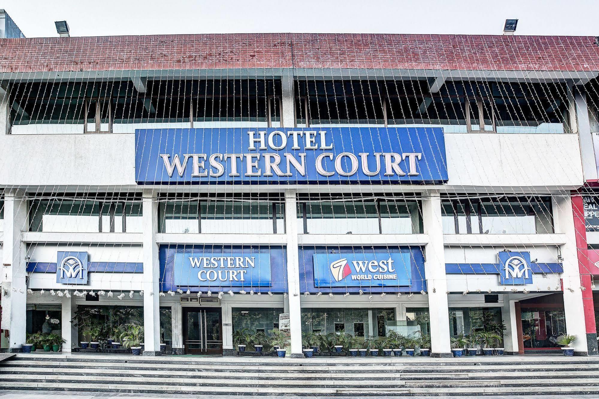 Western Court Чандигарх Экстерьер фото